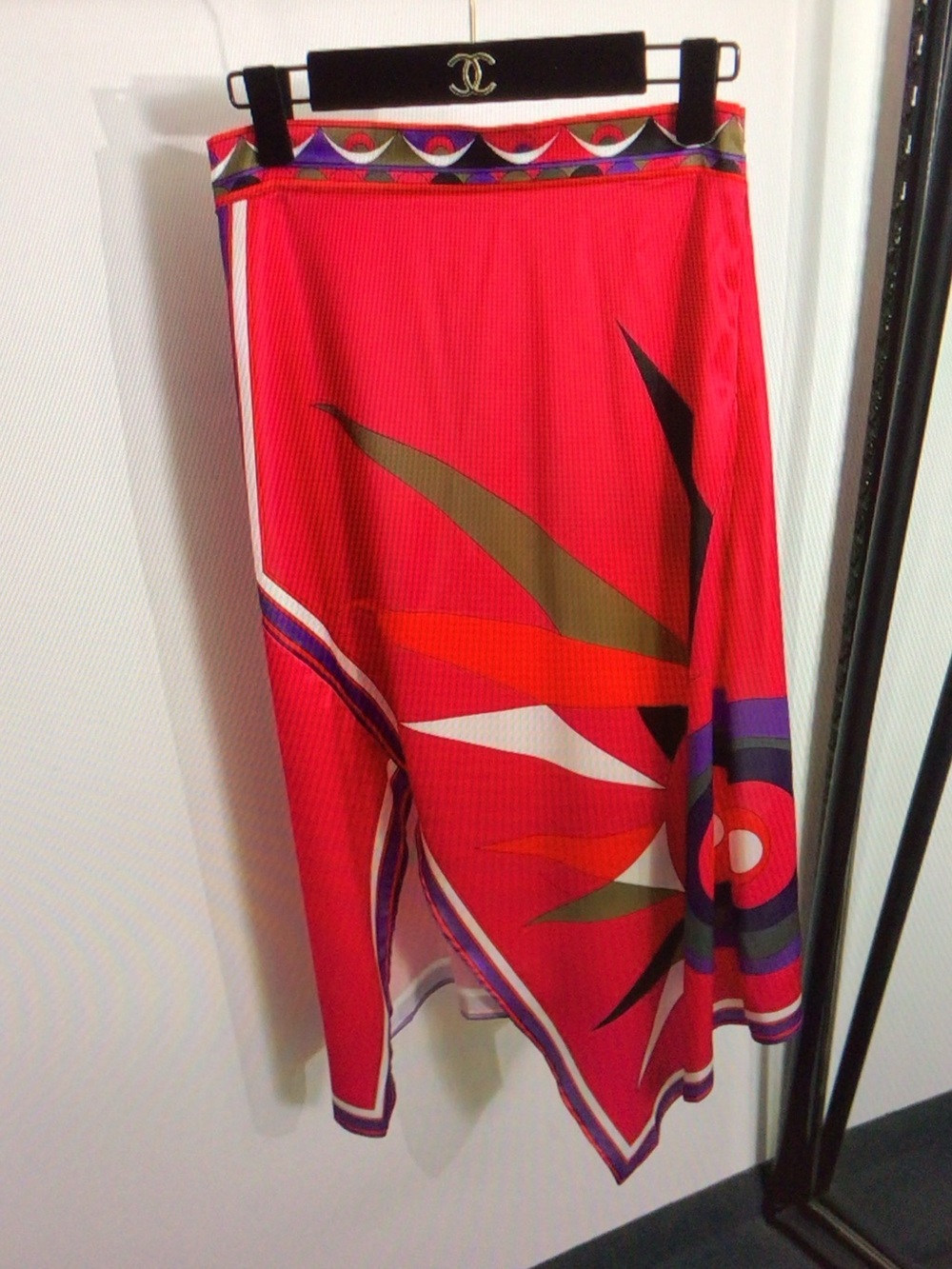Emilio Pucci Bold Abstract Silk Top and Skirt Set - Red Multi - Picture 5 of 8